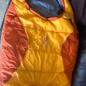 Deuter synthetic kids sleeping bag